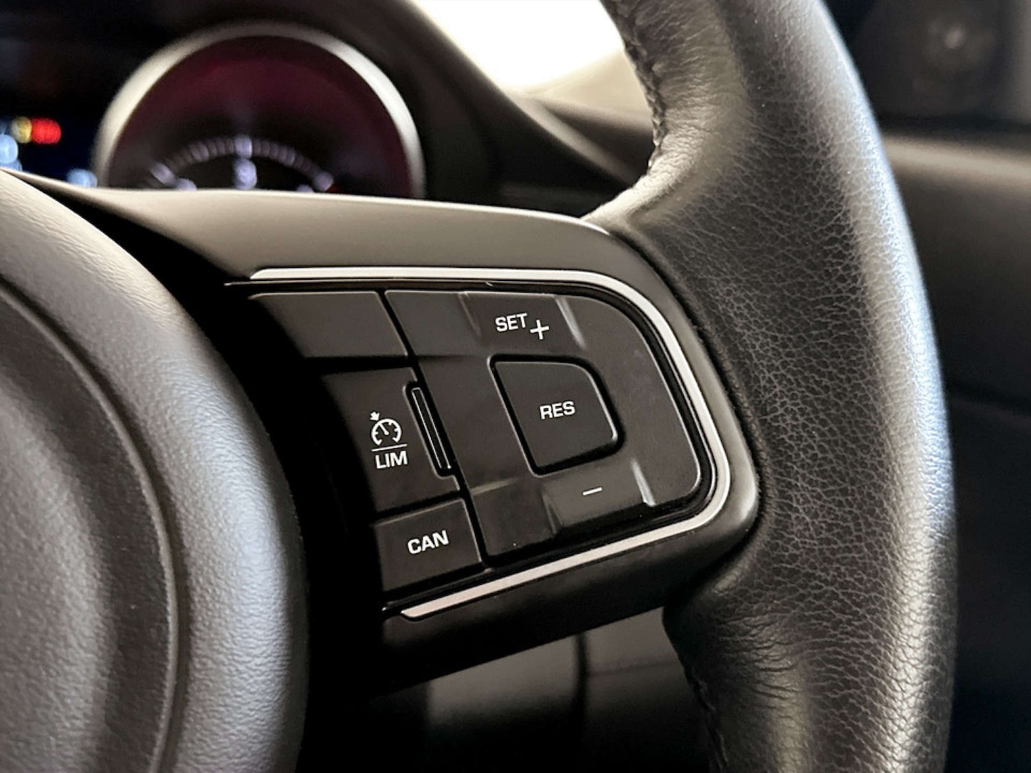 Used Jaguar E-Pace 2020 for sale - 77185212: Photo 20