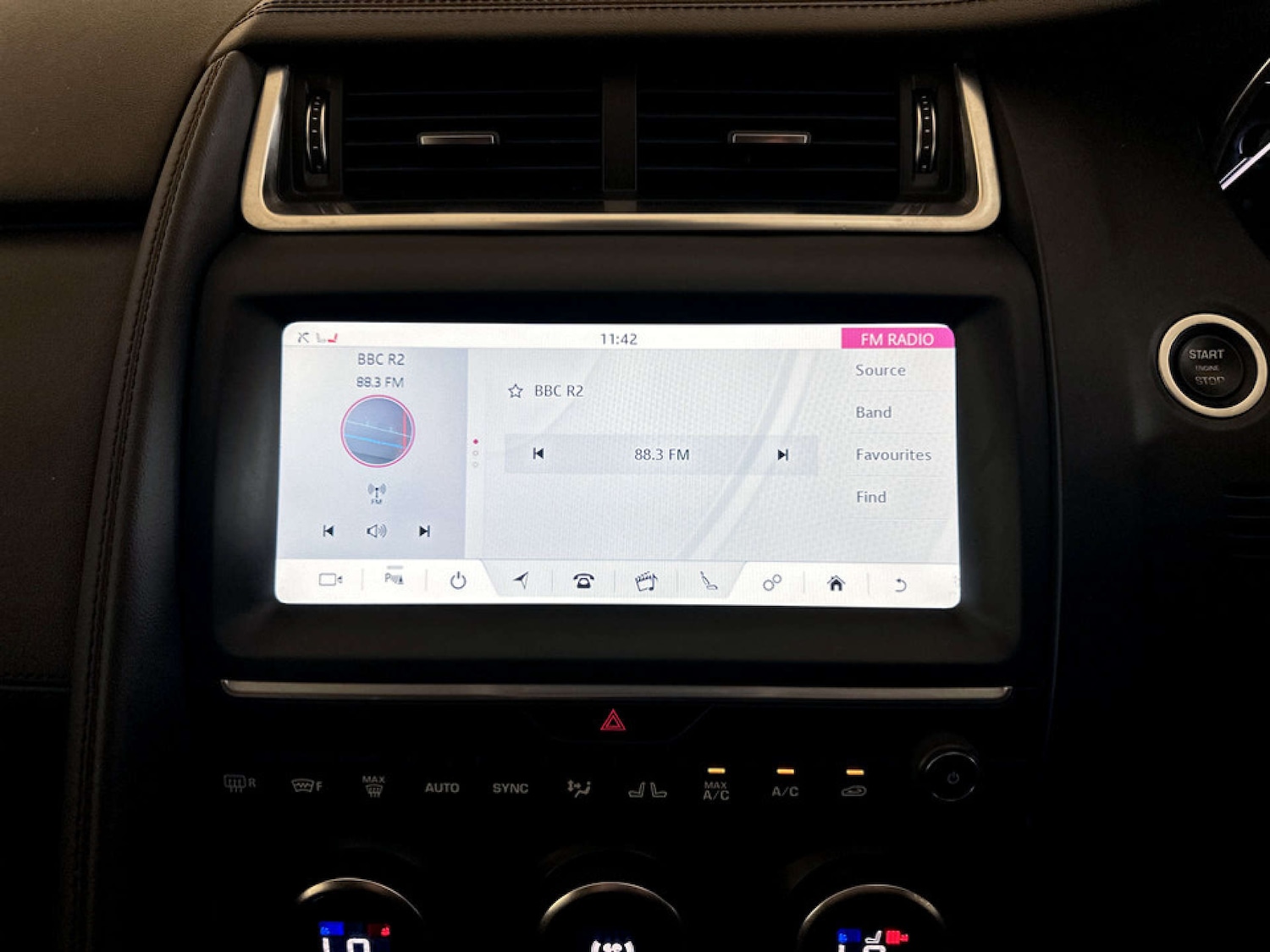 Used Jaguar E-Pace 2020 for sale - 77185212: Photo 22