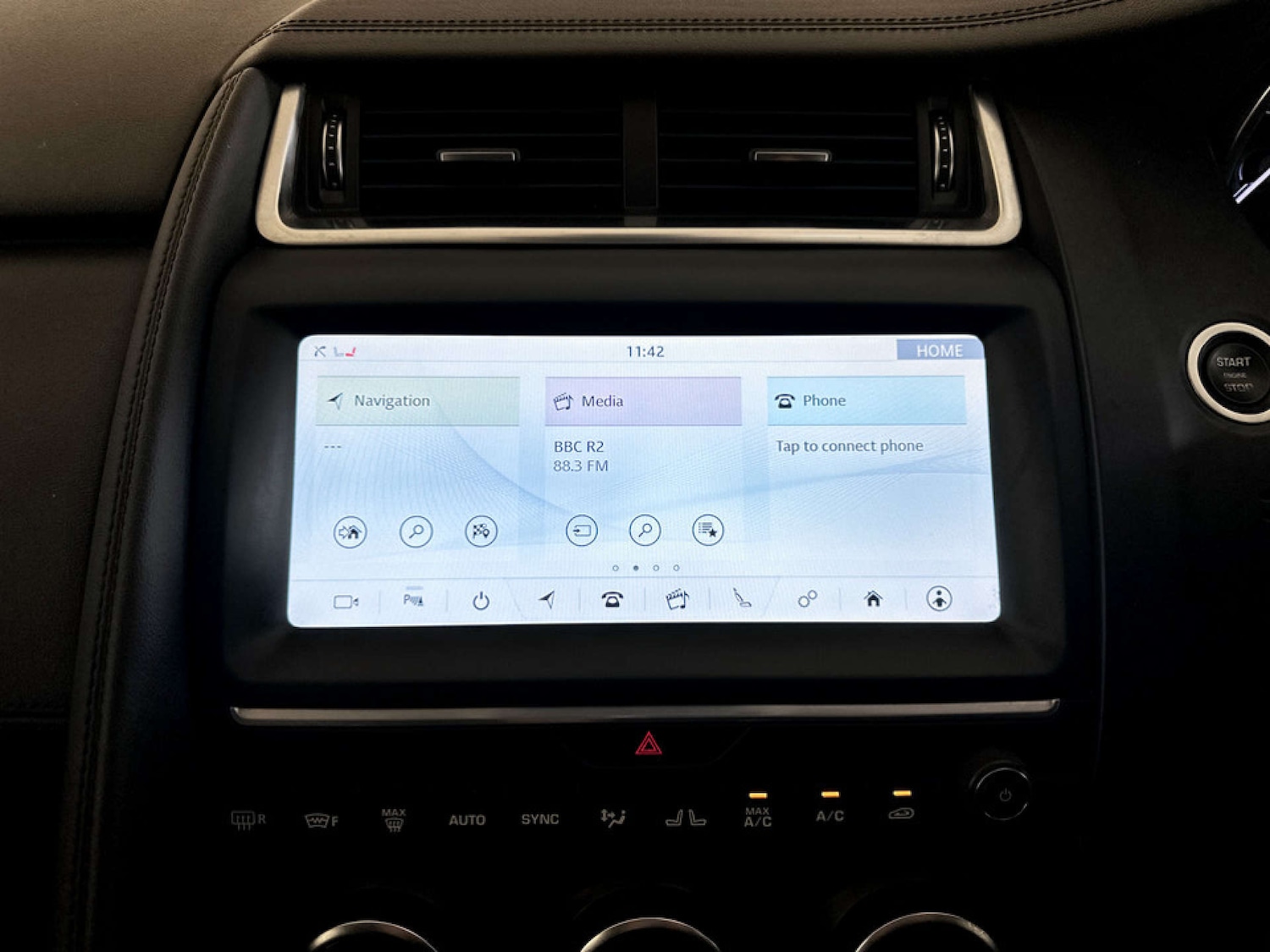 Used Jaguar E-Pace 2020 for sale - 77185212: Photo 24