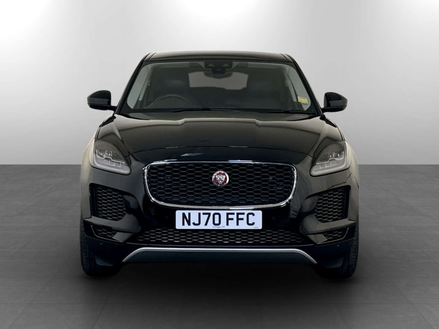 Used Jaguar E-Pace 2020 for sale - 77185212: Photo 5