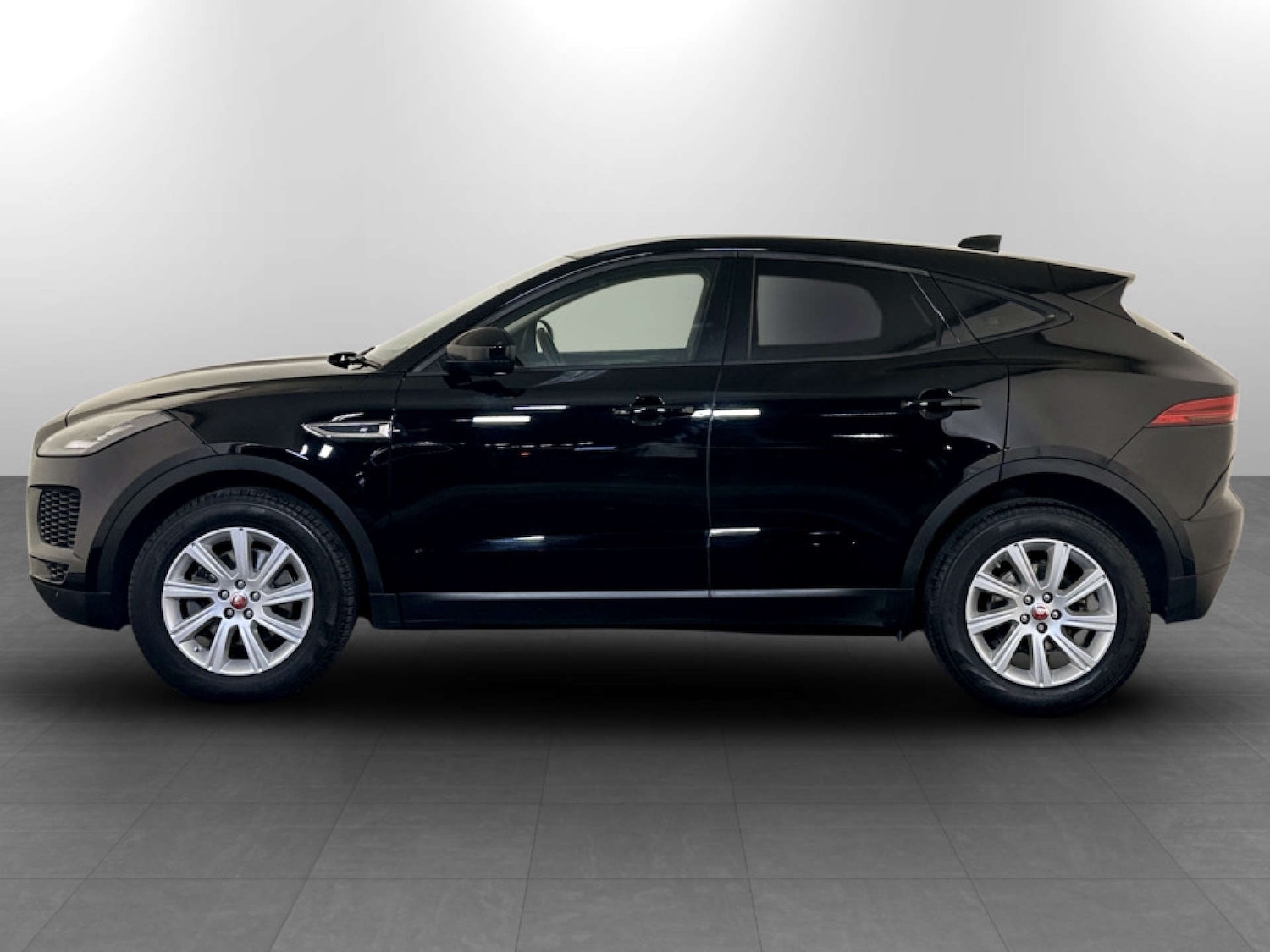 Used Jaguar E-Pace 2020 for sale - 77185212: Photo 7