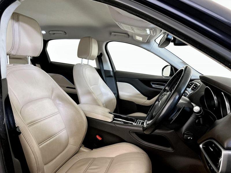 Used Jaguar F-Pace 2016 for sale - 76332430: Photo 13