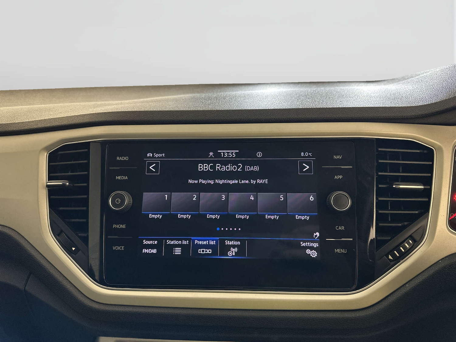 Used Volkswagen T-Roc 2020 for sale - 77877270: Photo 24