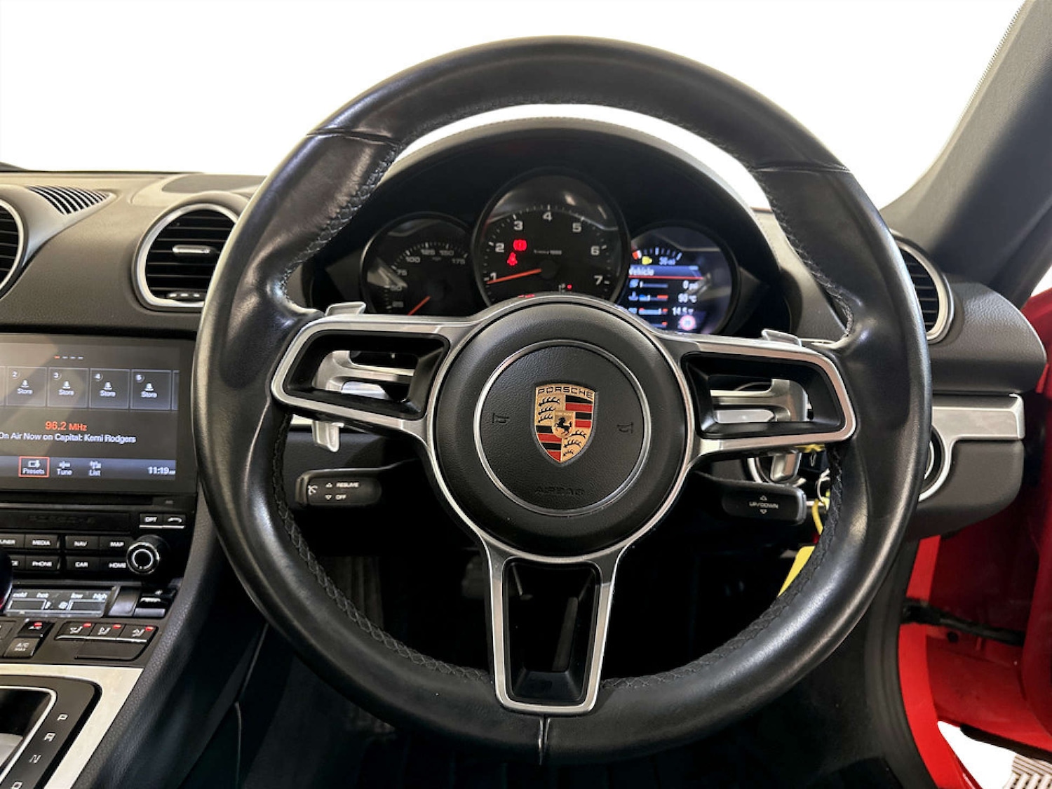 Used Porsche Cayman 2019 for sale - 77185159: Photo 15