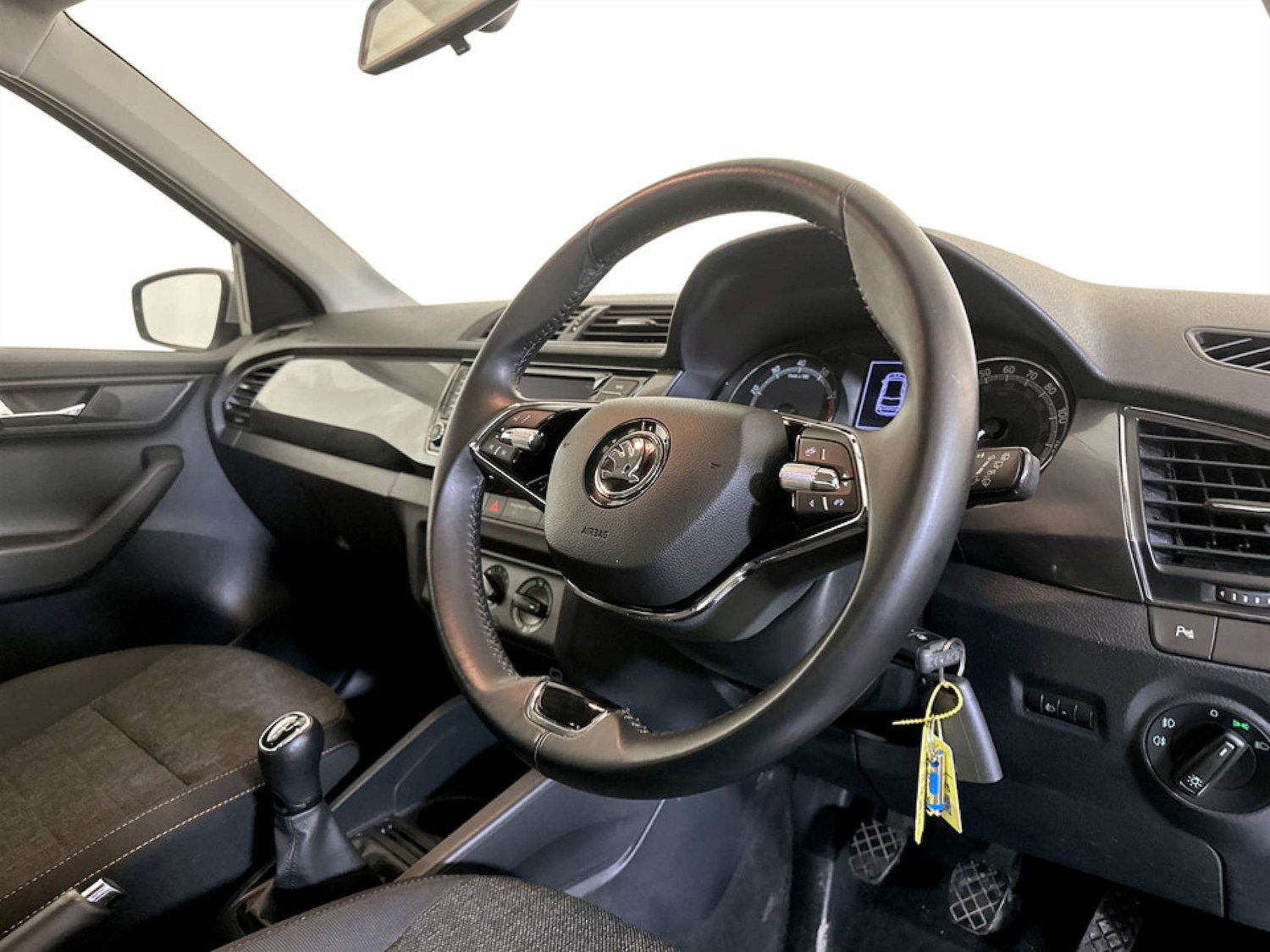 Used Skoda Fabia 2021 for sale - 77185135: Photo 15