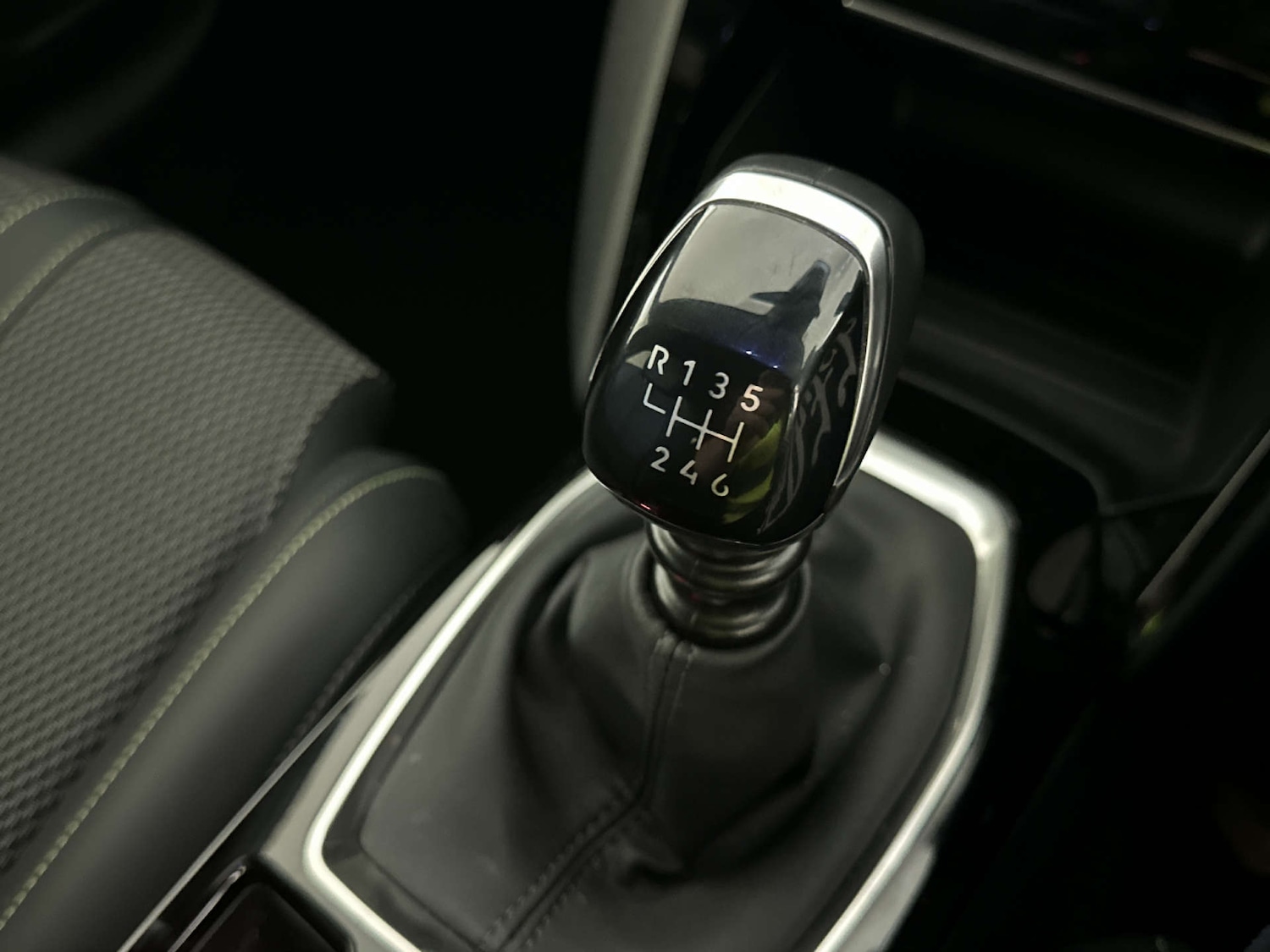 Used Peugeot 208 2024 for sale - 77953326: Photo 25