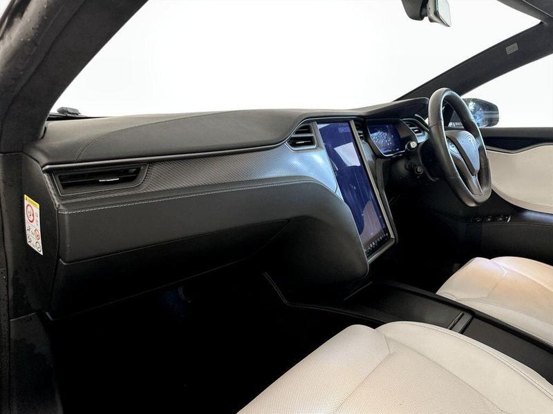 Used Tesla Model S 2019 for sale - 76706065: Photo 12