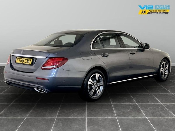 Used Mercedes-Benz E-Class 2018 for sale - 76168335: Photo 10