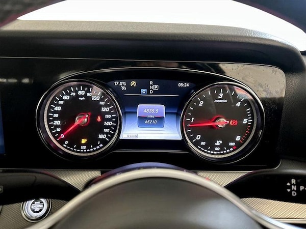 Used Mercedes-Benz E-Class 2018 for sale - 76168335: Photo 18