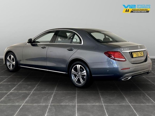 Used Mercedes-Benz E-Class 2018 for sale - 76168335: Photo 8