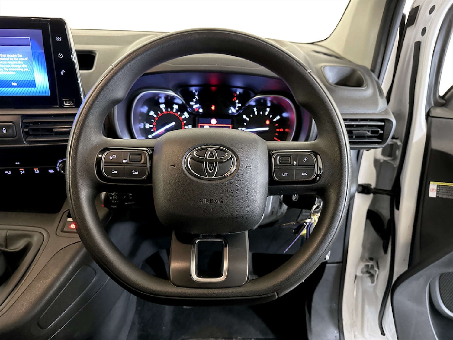 Used Toyota ProAce 2022 for sale - 77184948: Photo 15