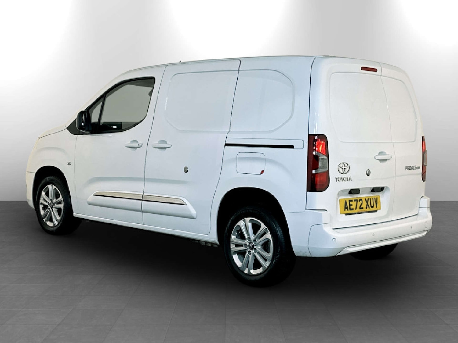 Used Toyota ProAce 2022 for sale - 77184948: Photo 8