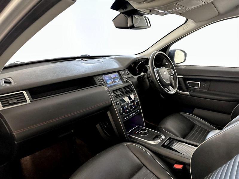 Used Land Rover Discovery Sport 2018 for sale - 76718922: Photo 12