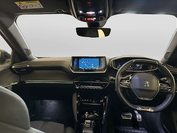 Used Peugeot E-2008 2022 for sale - 78389850: Photo