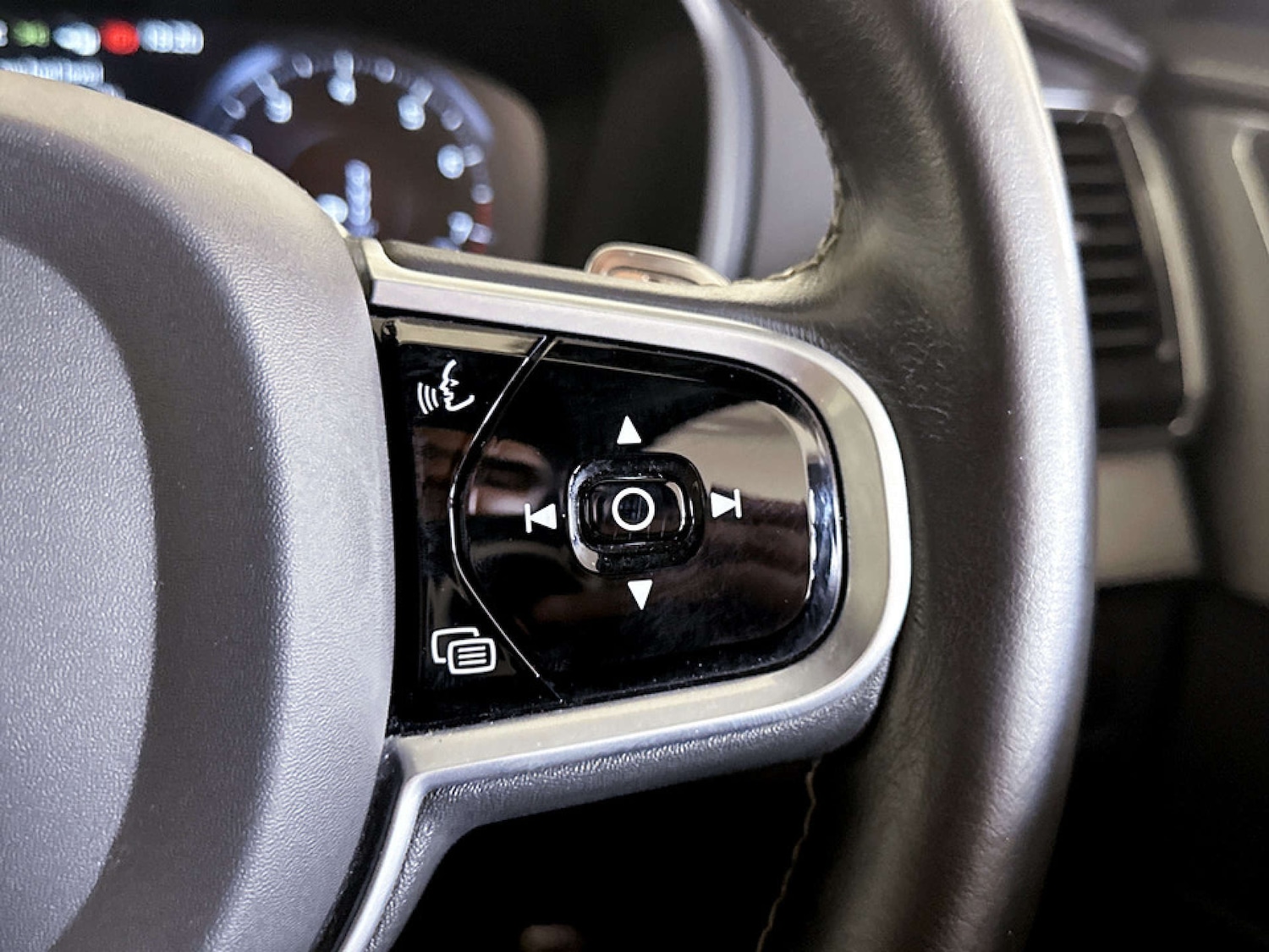 Used Volvo XC90 2020 for sale - 77185091: Photo 21