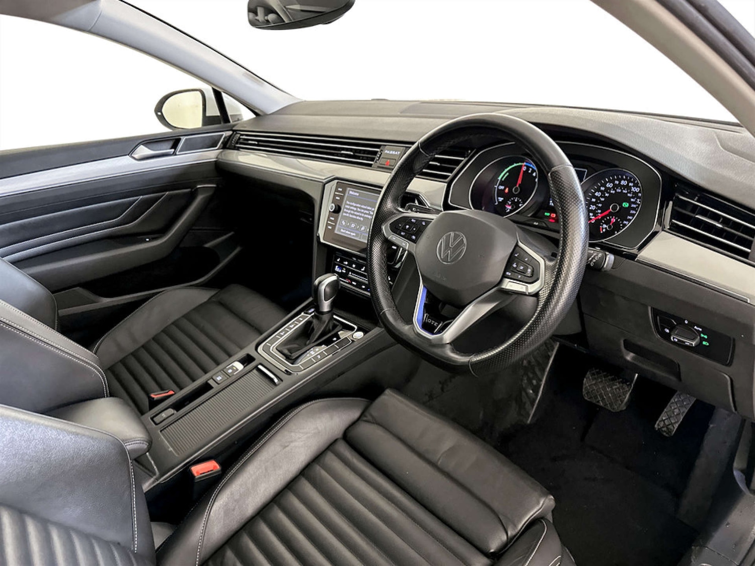 Used Volkswagen Passat 2022 for sale - 77621908: Photo 15