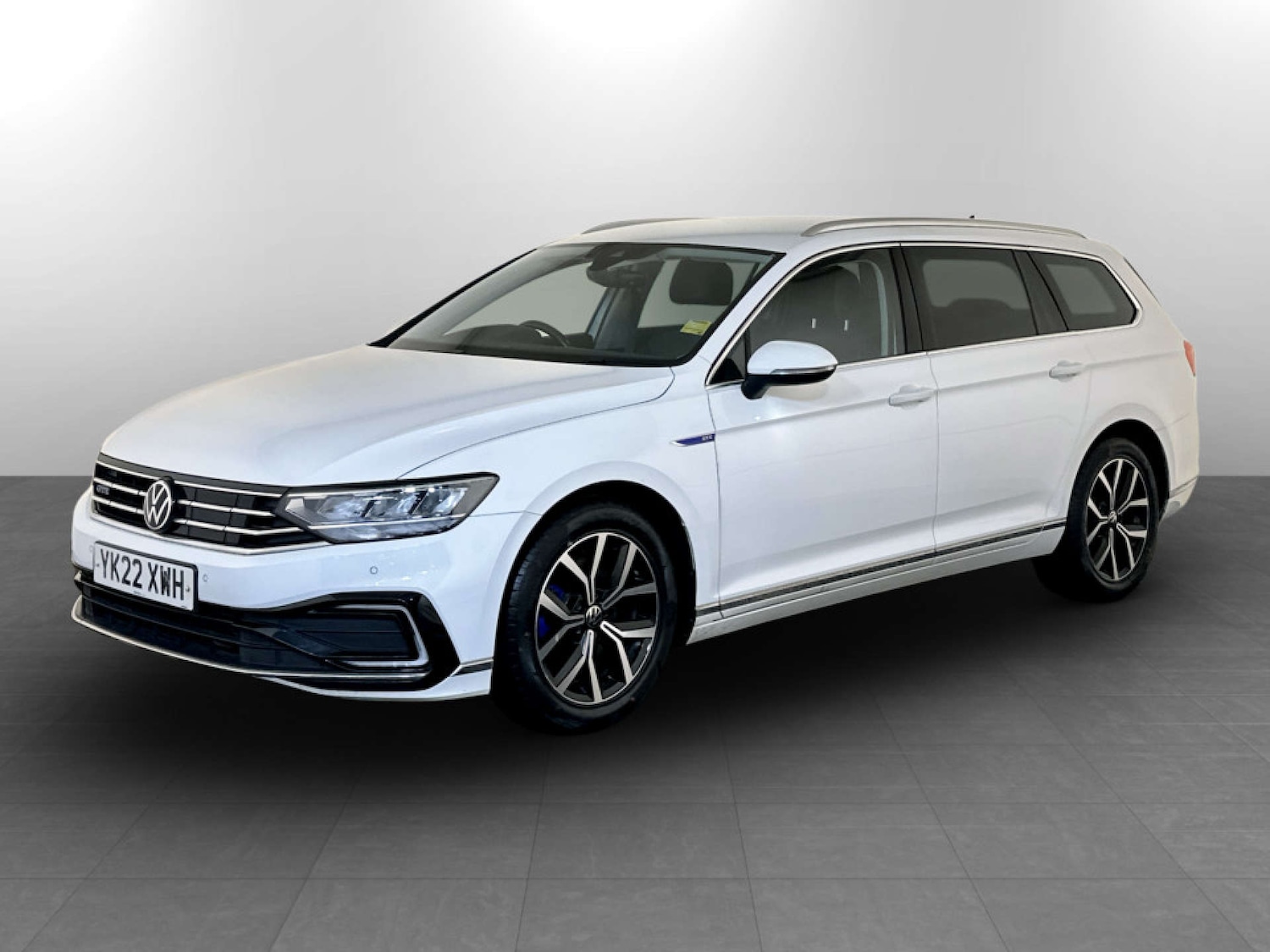 Used Volkswagen Passat 2022 for sale - 77621908: Photo 6