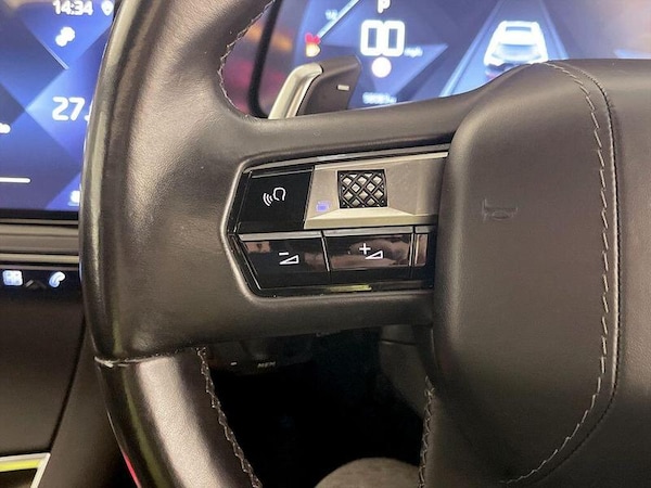 Used DS Automobiles DS 7 Crossback 2018 for sale - 76255442: Photo 18