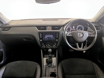 Used Skoda Octavia 2020 for sale - 75034752: Photo