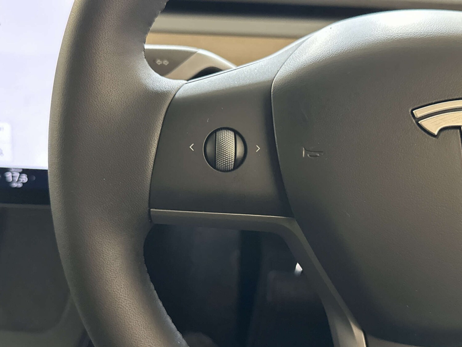 Used Tesla Model Y 2024 for sale - 78143868: Photo 17