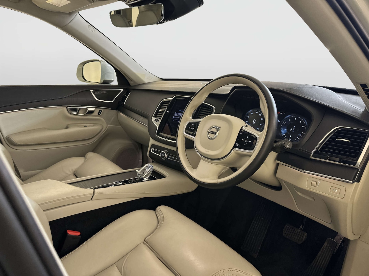 Used Volvo XC90 2020 for sale - 77934075: Photo 15