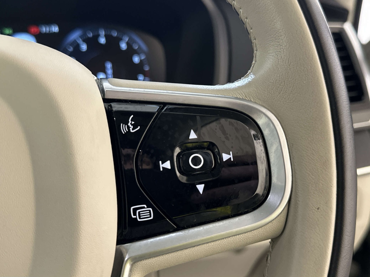 Used Volvo XC90 2020 for sale - 77934075: Photo 19