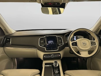 Used Volvo XC90 2020 for sale - 77934075: Photo