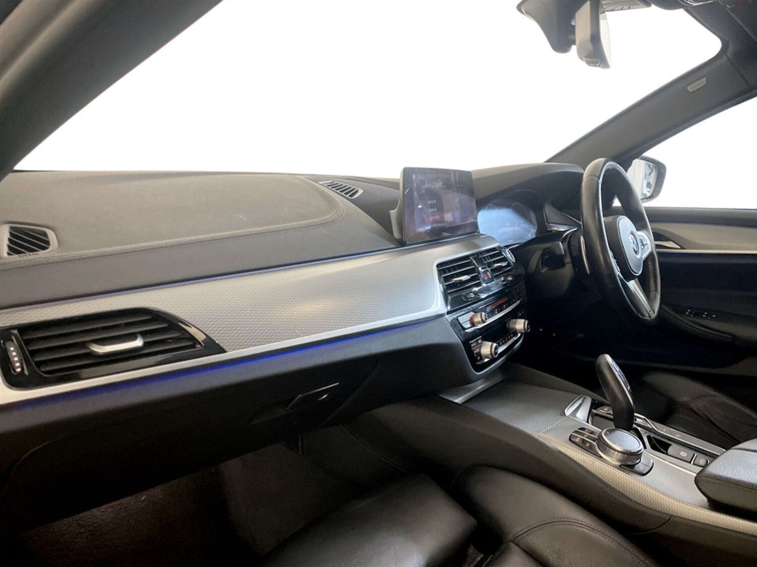 Used BMW 5 Series 2018 for sale - 77542709: Photo 11