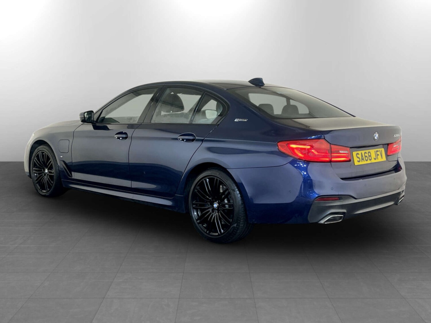 Used BMW 5 Series 2018 for sale - 77542709: Photo 7