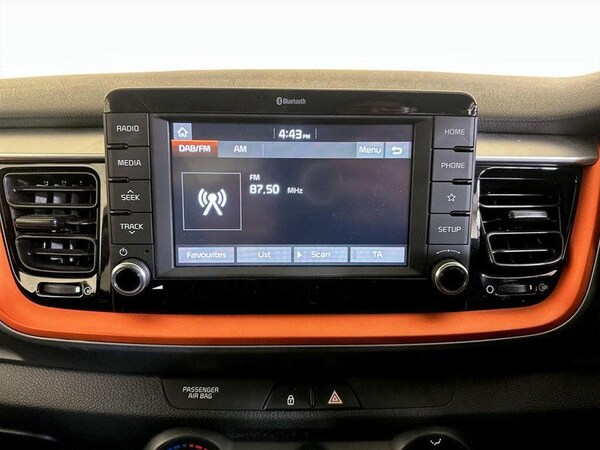 Used Kia Stonic 2019 for sale - 76079877: Photo 22