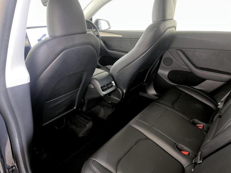 Used Tesla Model Y 2023 for sale - 76534461: Photo 14