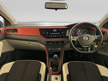 Used Volkswagen Polo 2019 for sale - 79384497: Photo