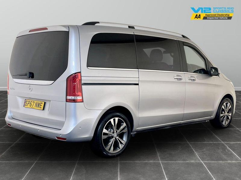 Used Mercedes-Benz V-Class 2018 for sale - 76534458: Photo 10