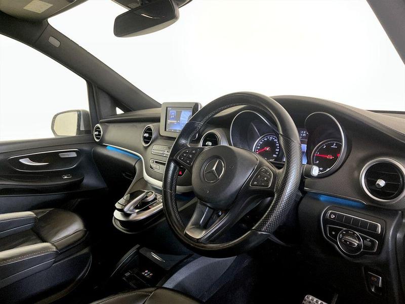 Used Mercedes-Benz V-Class 2018 for sale - 76534458: Photo 17