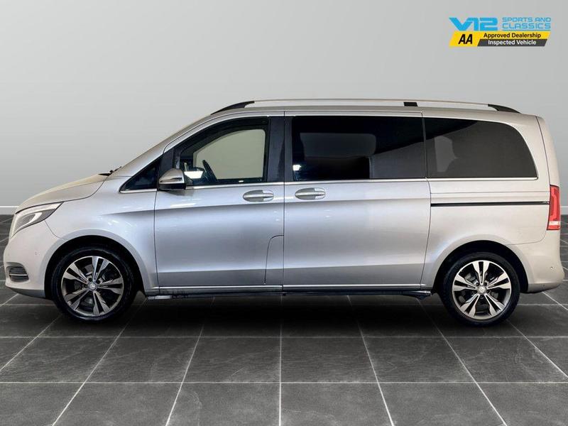 Used Mercedes-Benz V-Class 2018 for sale - 76534458: Photo 7