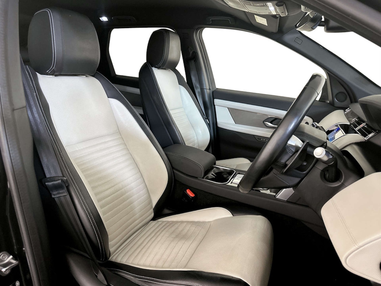 Used Land Rover Discovery Sport 2020 for sale - 77187797: Photo 13