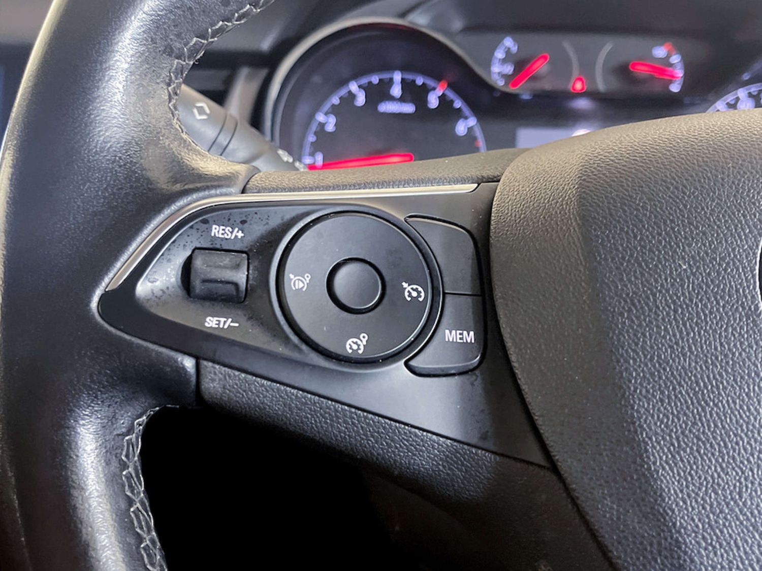 Used Vauxhall Crossland 2021 for sale - 77547640: Photo 17