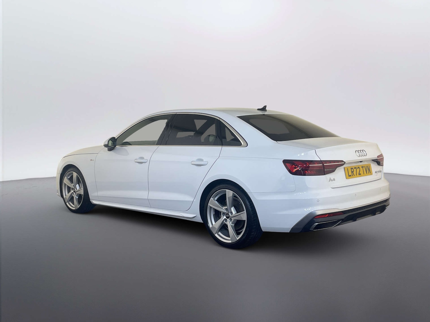 Used Audi A4 2022 for sale - 78068106: Photo 8