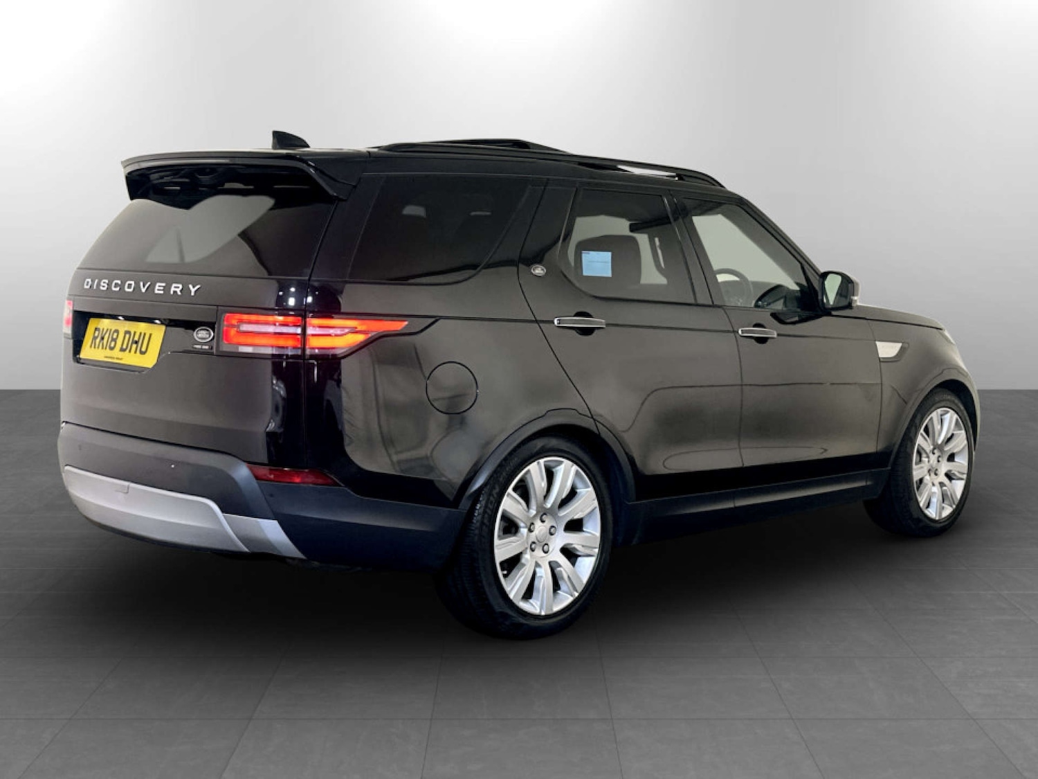 Used Land Rover Discovery 2018 for sale - 77185151: Photo 10