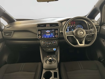 Used Nissan Leaf 2023 for sale - 77845591: Photo