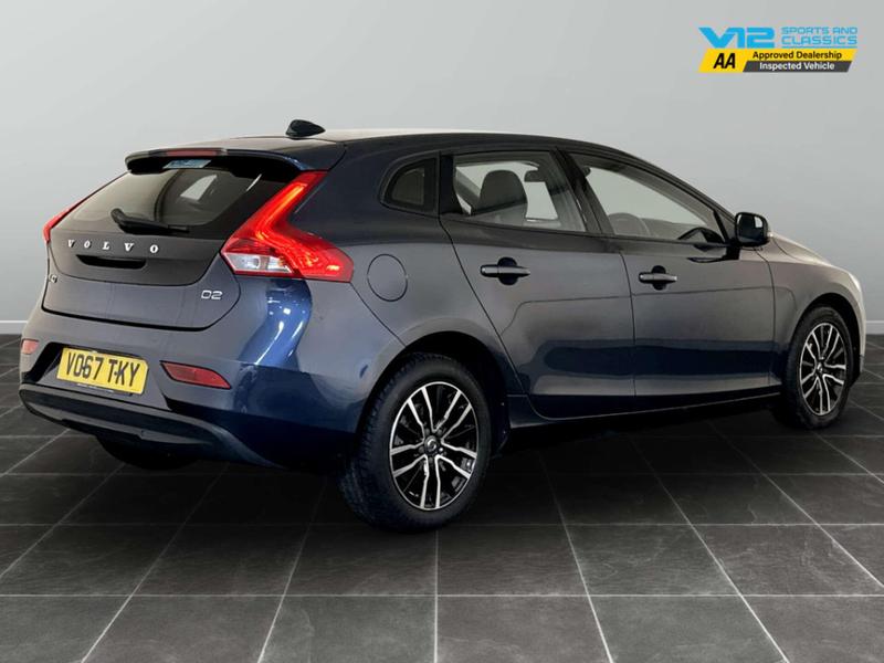 Used Volvo V40 2017 for sale - 76895524: Photo 10