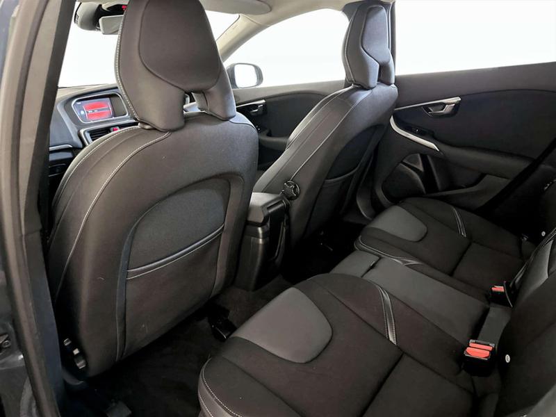 Used Volvo V40 2017 for sale - 76895524: Photo 14