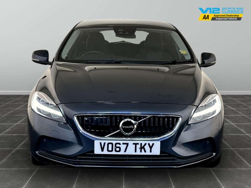 Used Volvo V40 2017 for sale - 76895524: Photo 5