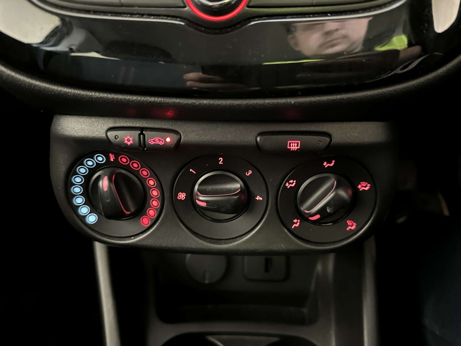 Used Vauxhall Corsa 2019 for sale - 77953390: Photo 23