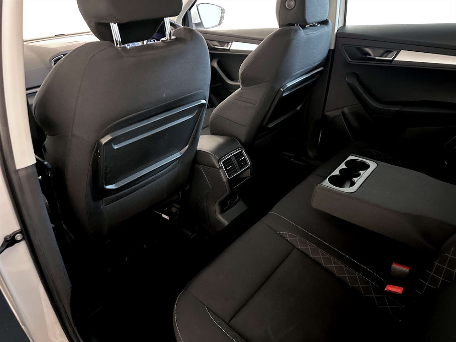 Used Skoda Karoq 2019 for sale - 77184980: Photo 14