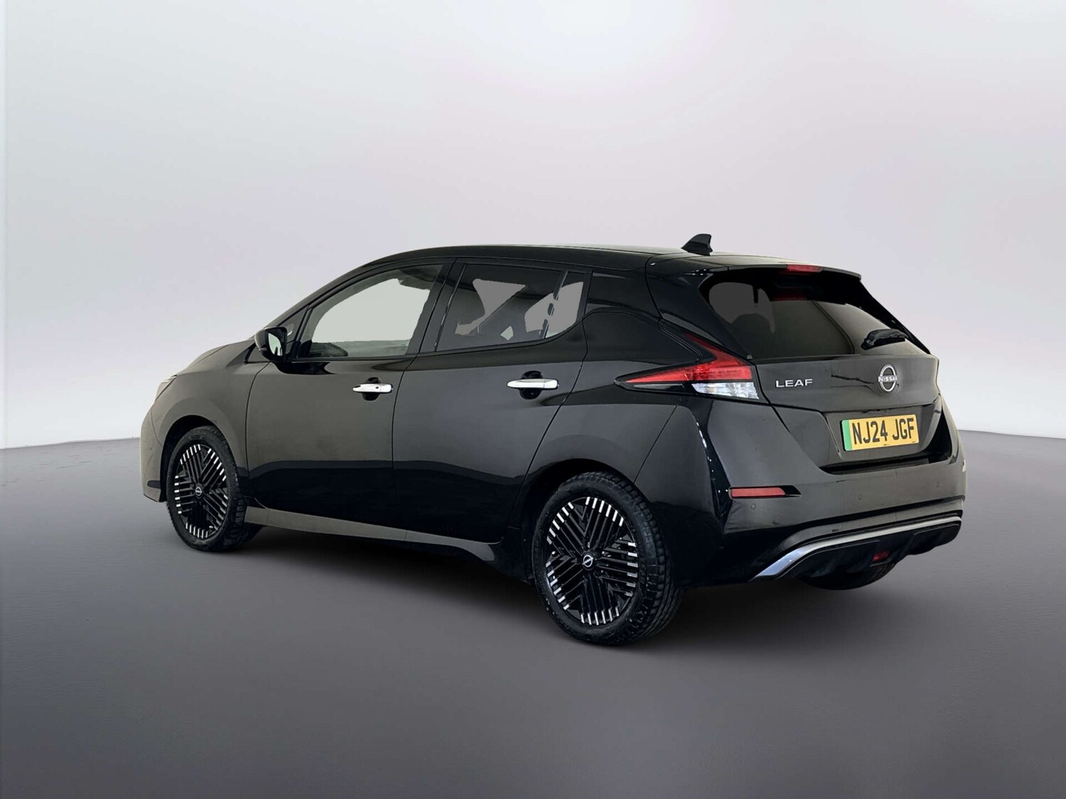 Used Nissan Leaf 2024 for sale - 77821613: Photo 8