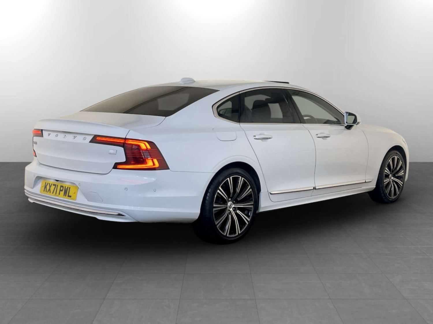 Used Volvo S90 2021 for sale - 77184962: Photo 10