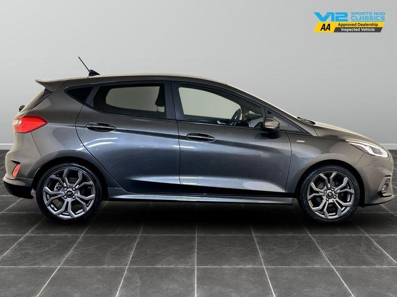 Used Ford Fiesta 2019 for sale - 76568630: Photo 11