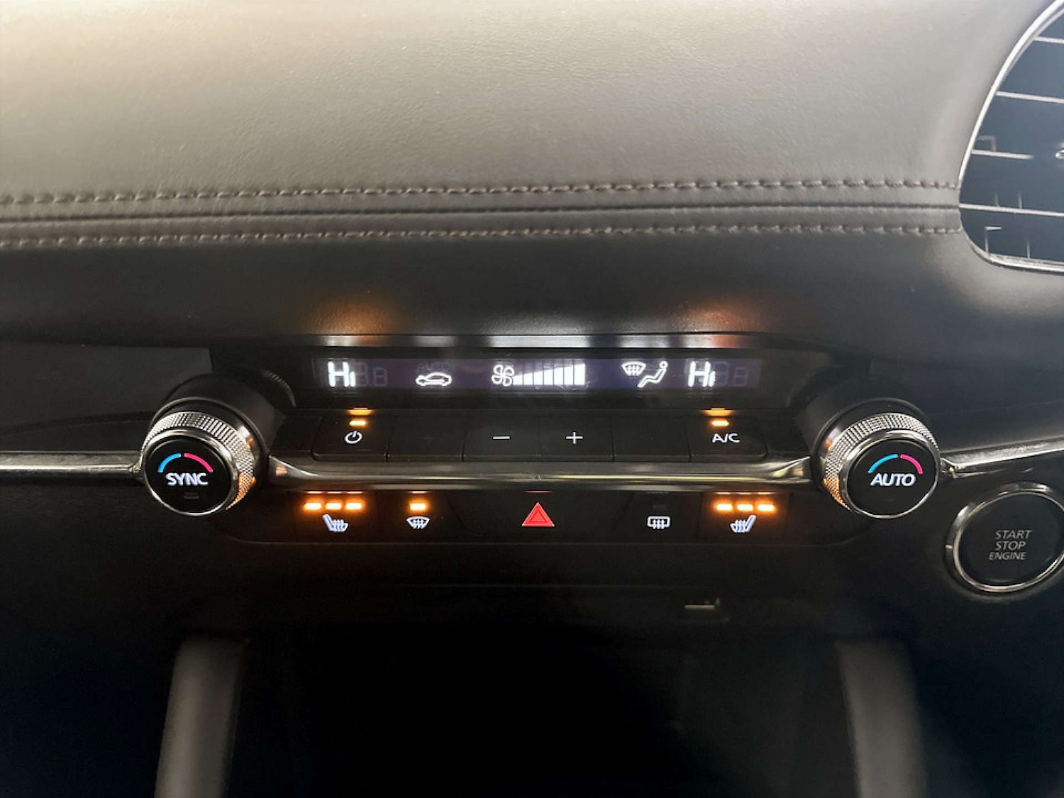 Used Mazda Mazda3 2021 for sale - 77303954: Photo 24