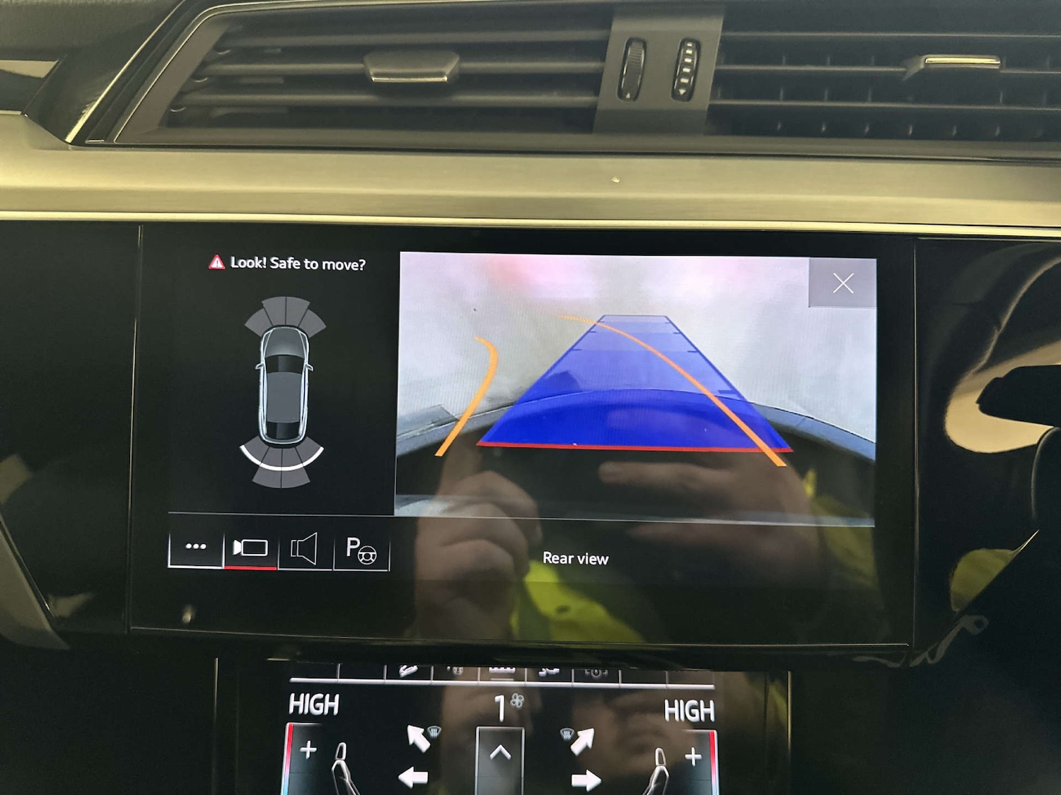 Used Audi e-tron 2022 for sale - 77877284: Photo 23